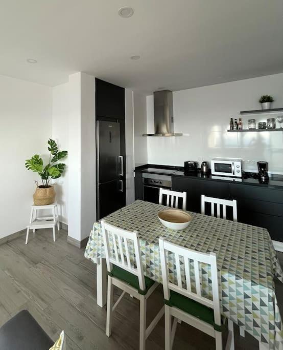 Moderno Apartamento Frente Al Mar Πουέρτο Ντε Λα Κρουζ Εξωτερικό φωτογραφία