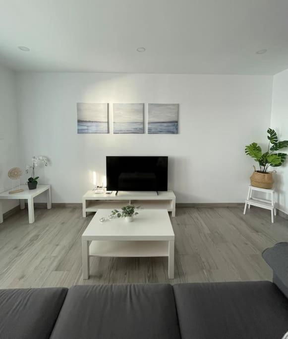 Moderno Apartamento Frente Al Mar Πουέρτο Ντε Λα Κρουζ Εξωτερικό φωτογραφία